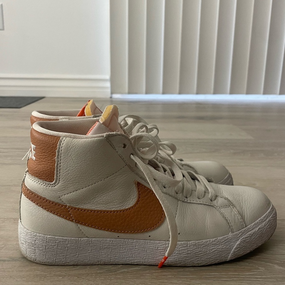 Nike SB high top - rarely used!